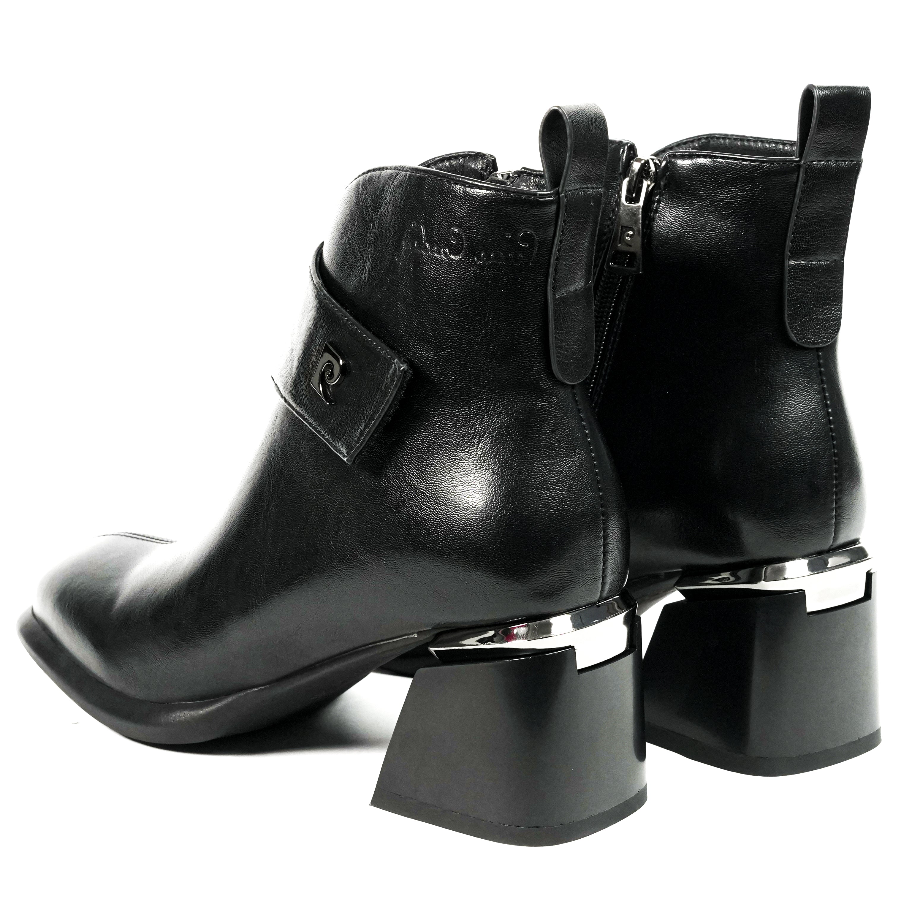 Pierre Cardin