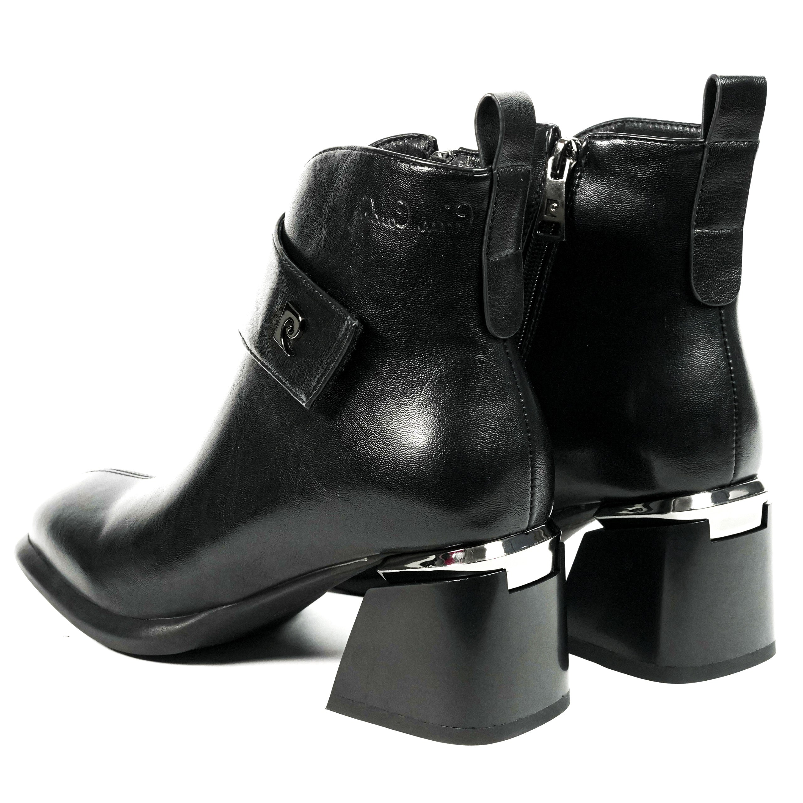 Pierre Cardin